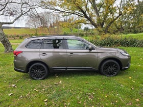 2021 Mitsubishi Outlander | LS 2.4P/CVT | 32126 | 2