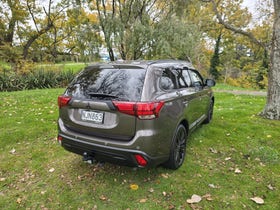 2021 Mitsubishi Outlander | LS 2.4P/CVT | 32126 | 3