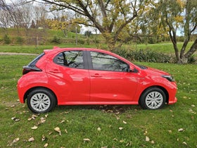 2022 Toyota Yaris | GX 1.5PH/CVT | 32233 | 2