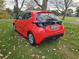 2022 Toyota Yaris | GX 1.5PH/CVT | 32233 | 7
