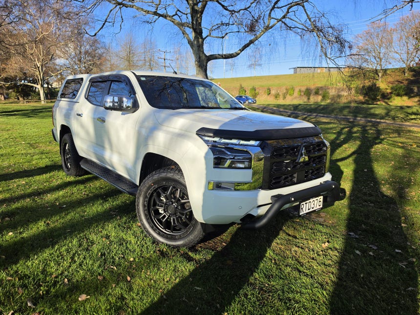 2026 Mitsubishi Triton | DC GLXR 4WD 6AT 2.4D | 32253 | 1