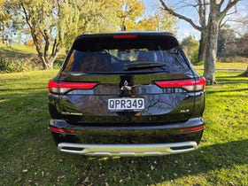2024 Mitsubishi Outlander | XLS 2.5P/4WD/CVT | 32251 | 4