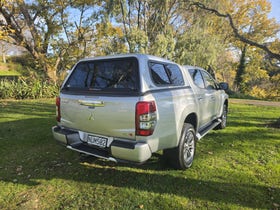 2022 Mitsubishi Triton | DC GLXR 6AT 2.4D/4WD | 32278 | 3