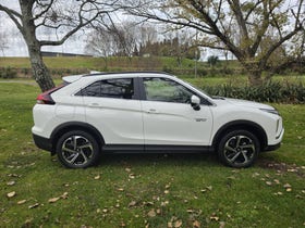 2026 Mitsubishi Eclipse Cross | XLS PHEV/4WD/AT | 32348 | 2