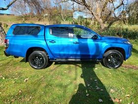 2022 Mitsubishi Triton | DC GLSB 4WD 6AT 2.4D | 32495 | 3