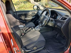 2020 Mitsubishi Triton | DC GLSB 4WD 6AT 2.4D | 32553 | 3