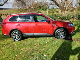 2018 Mitsubishi Outlander | LS 2.4P/4WD/CVT | 32597 | 3