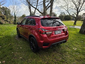 2024 Mitsubishi ASX | BLK 2.0P/CVT | 32600 | 7