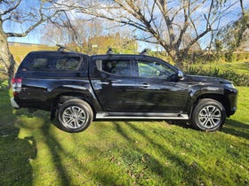2021 Mitsubishi Triton | DC GLXR 6AT 2.4D | 32693 | 2