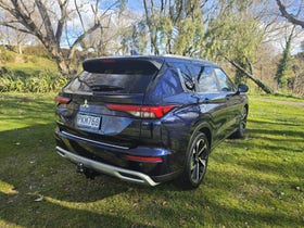 2022 Mitsubishi Outlander | XLS 2.5P/CVT | 32730 | 3