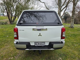 2021 Mitsubishi Triton | DC GLXR 6AT 2.4D/4WD | 32763 | 4