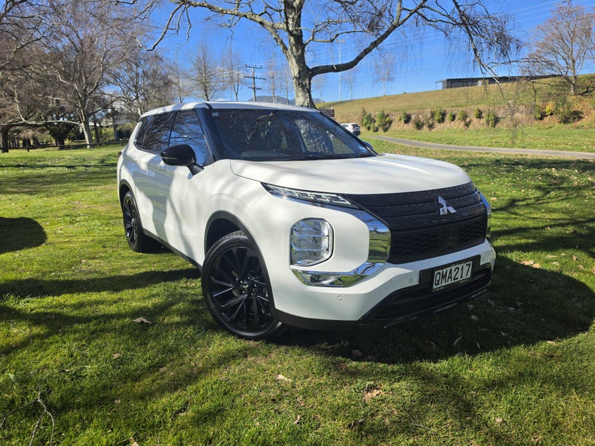 2024 Mitsubishi Outlander | SPORT 2.5P/4WD/CVT | 32878 | 1