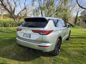 2024 Mitsubishi Outlander | SPORT 2.5P/4WD/CVT | 32997 | 3