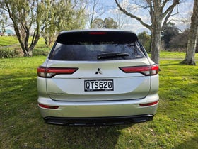 2024 Mitsubishi Outlander | SPORT 2.5P/4WD/CVT | 32997 | 4