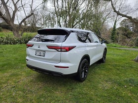 2024 Mitsubishi Outlander | SPORT 2.5P/4WD/CVT | 33127 | 3