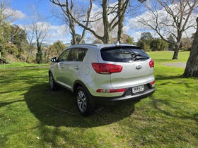 2015 Kia Sportage | URBAN SX 2.0P/6AT/SW | 33274 | 7
