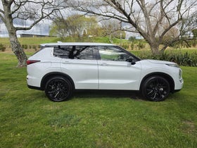 2025 Mitsubishi Outlander | SPORT 2.5P/4WD/CVT | 33319 | 2