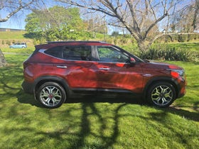 2020 Kia Seltos | LTD 1.6P/4WD/7AM | 33498 | 2