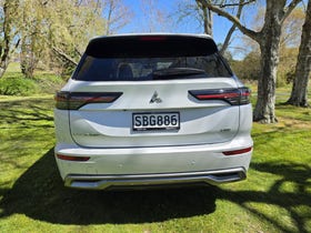 2026 Mitsubishi Outlander | VRX 2.5P/CVT | 33523 | 4