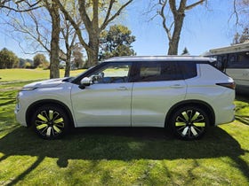 2026 Mitsubishi Outlander | VRX 2.5P/CVT | 33523 | 7