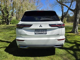 2026 Mitsubishi Outlander | VRX 2.5P/CVT | 33524 | 4