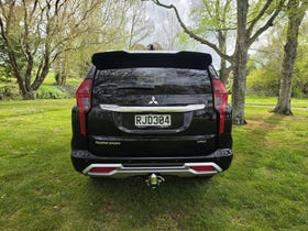 2025 Mitsubishi Pajero Sport | VRX 2.4D/4WD/8AT | 33650 | 4