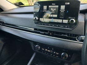 2024 Mitsubishi Outlander | XLS 2.5P/4WD/CVT | 33754 | 6