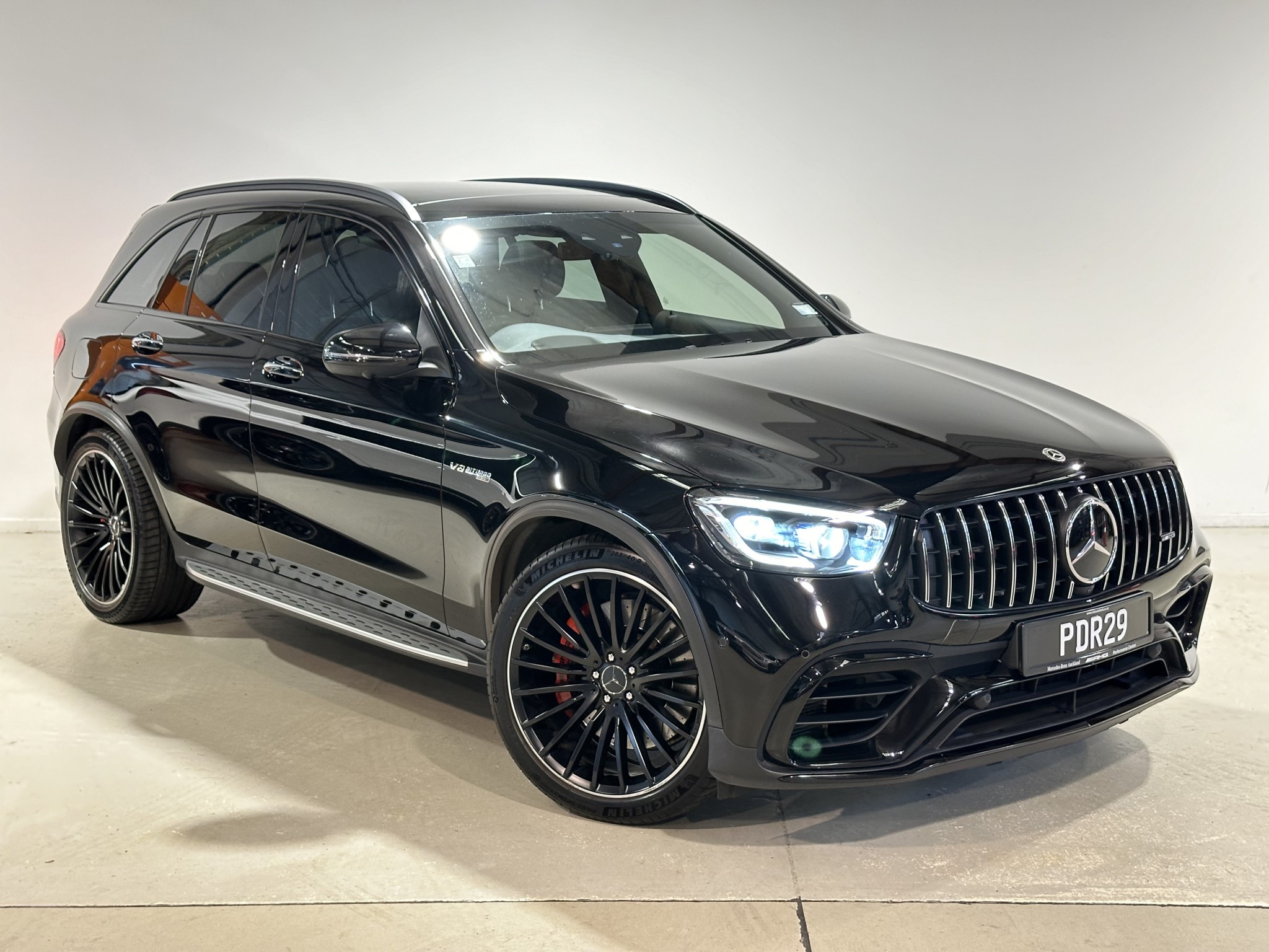 Glc 63 Amg Schwarz