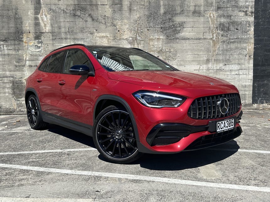 2024 Mercedes-Benz GLA 35 | GLA35 AMG 4MATIC 2.0P | 26249 | 1