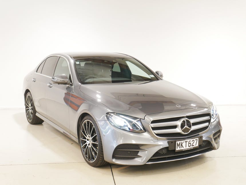 2019 Mercedes-Benz E 200 | E200 AMG line | 10748 | 1
