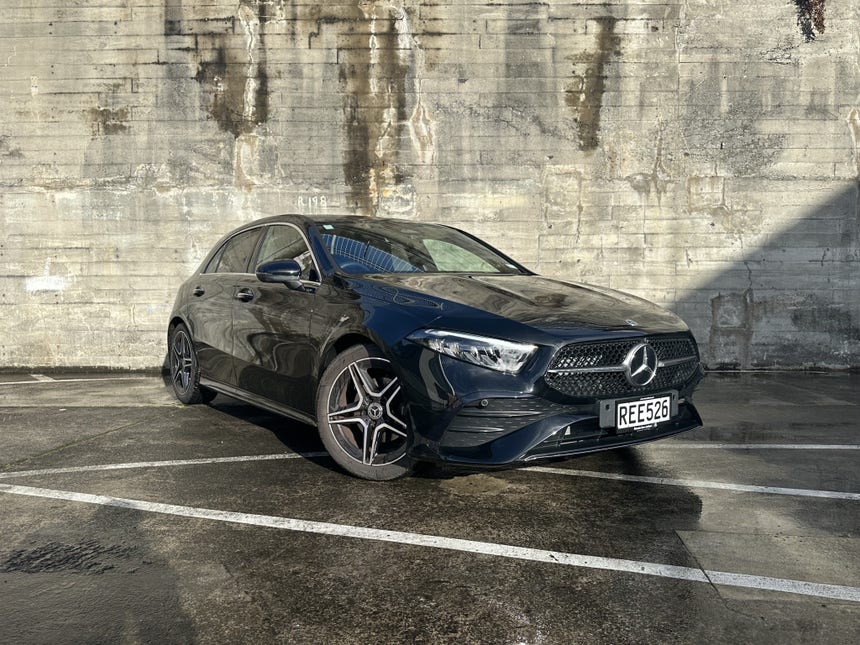 2025 Mercedes-Benz A 200 | 200 1.3PT/7AT | 27929 | 1