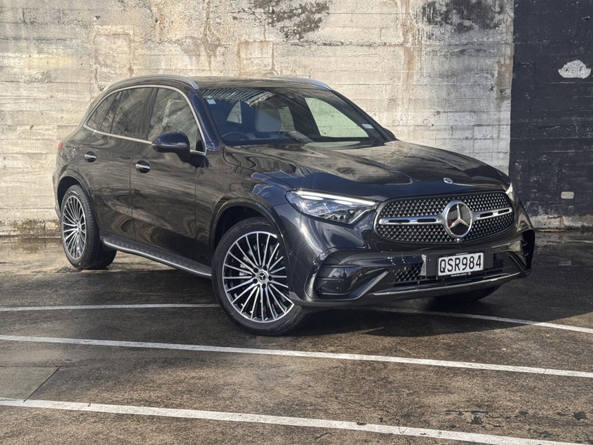 2024 Mercedes-Benz GLC 300 | 2.0PMH/4WD/9AT | 27883 | 1