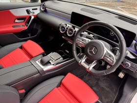 2022 Mercedes-Benz A 35 | AMG 4M 2.0P/4WD | 27965 | 7