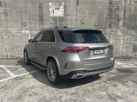 2022 Mercedes-Benz GLE 300 d | 300D 2.0D/4WD/9AT | 28900 | 5