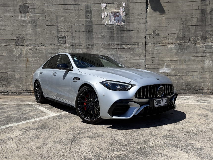 2025 Mercedes-Benz C 63 S | MERCEDES-AMG C 63 S | 29113 | 1