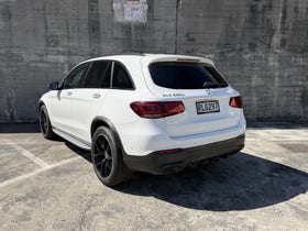 2022 Mercedes-Benz GLC 300 e | 300 E PHEV/4WD/9AT | 29439 | 5