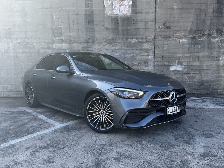 2024 Mercedes-Benz C 300 | C 300 2.0PMH/9AT | 29579 | 1