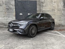 2025 Mercedes-Benz GLC 300 | 300 2.0PMH/4WD/9AT | 28940 | 5