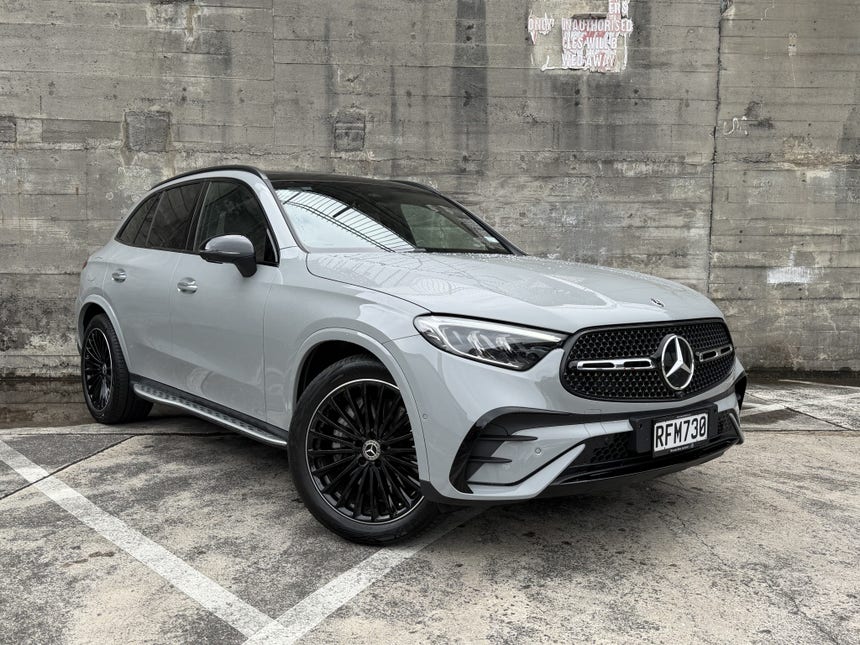 2025 Mercedes-Benz GLC 300 | 300 2.0PMH/4WD/9AT | 29737 | 1