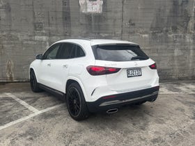 2025 Mercedes-Benz GLA 200 | 200 1.3PT/7AT | 30047 | 5