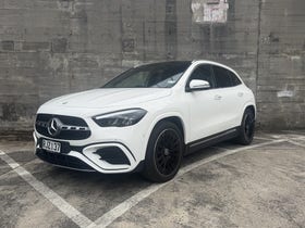 2025 Mercedes-Benz GLA 200 | 200 1.3PT/7AT | 30047 | 7