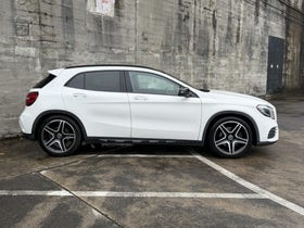 2020 Mercedes-Benz GLA 250 | 250 4MATIC 2.0P/4WD | 30046 | 2