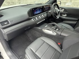 2025 Mercedes-Benz GLS 450 d | GLS 3.0DT/4WD/9AT | 30699 | 4