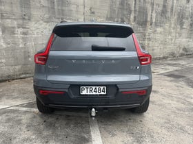 2023 Volvo XC40 | B5 ULTIMATE DARK 2.0 | 30986 | 4