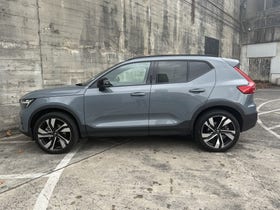 2023 Volvo XC40 | B5 ULTIMATE DARK 2.0 | 30986 | 6