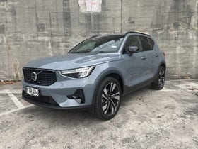 2023 Volvo XC40 | B5 ULTIMATE DARK 2.0 | 30986 | 7
