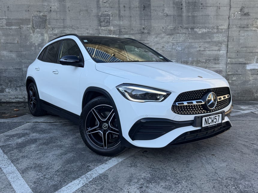 2020 Mercedes-Benz GLA 200 | 200 1.3P/7AT | 31592 | 1