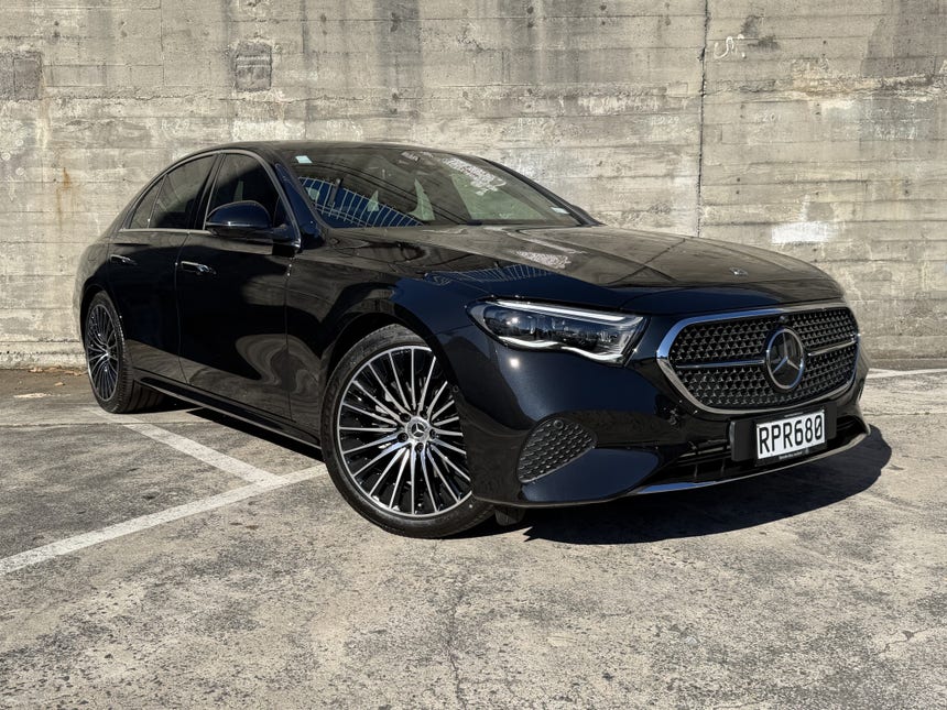 2026 Mercedes-Benz E 200 | E200 2.0PT/9AT | 31673 | 1