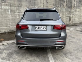 2022 Mercedes-Benz GLC 200 | 2.0P/9AT | 32326 | 4
