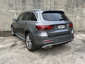 2022 Mercedes-Benz GLC 200 | 2.0P/9AT | 32326 | 5